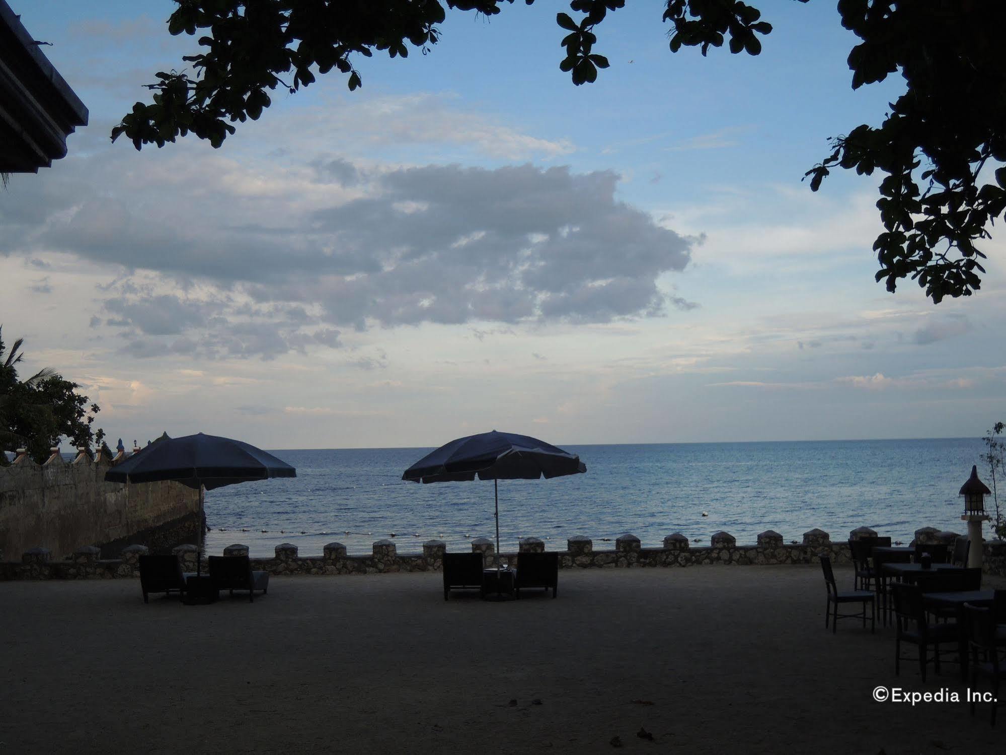 Elsalvador Beach Resort Maslog  Экстерьер фото